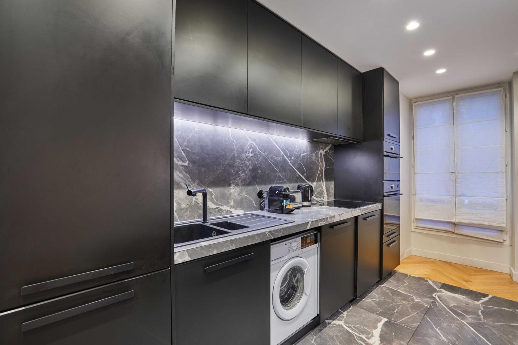 Magnificent Apartment - 3Br- 8P - Batignolles Париж Экстерьер фото